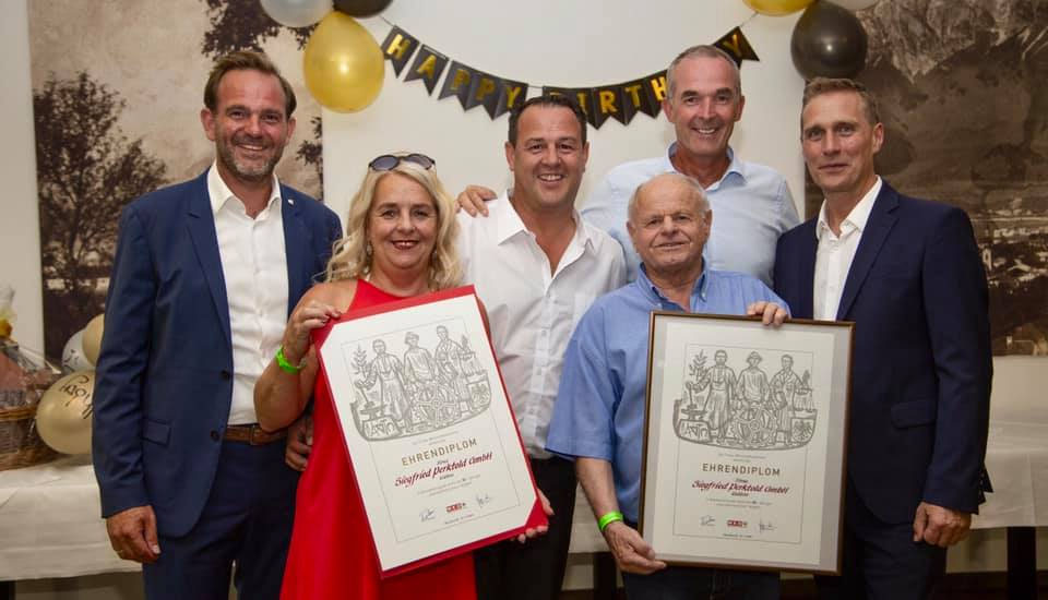 Die Familie Perktold-Lechner beim Betriebsjubiläum