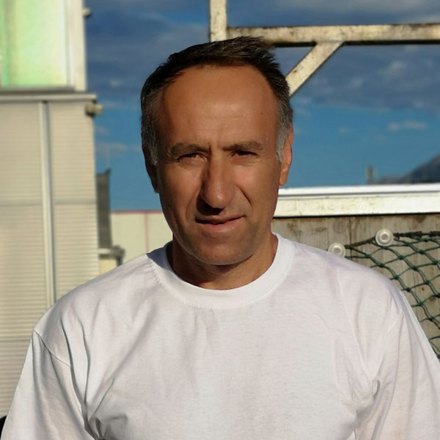 Cevdet Bozkus, Facharbeiter Schwarzdecker