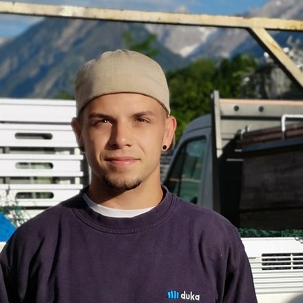 Fabian Köll, Facharbeiter Spengler